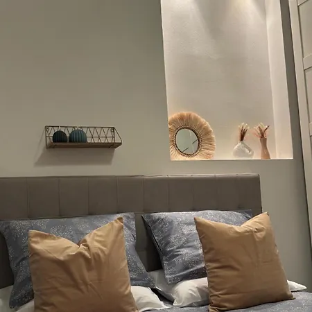 Anita's Luxury Apartman Lido di Ostia